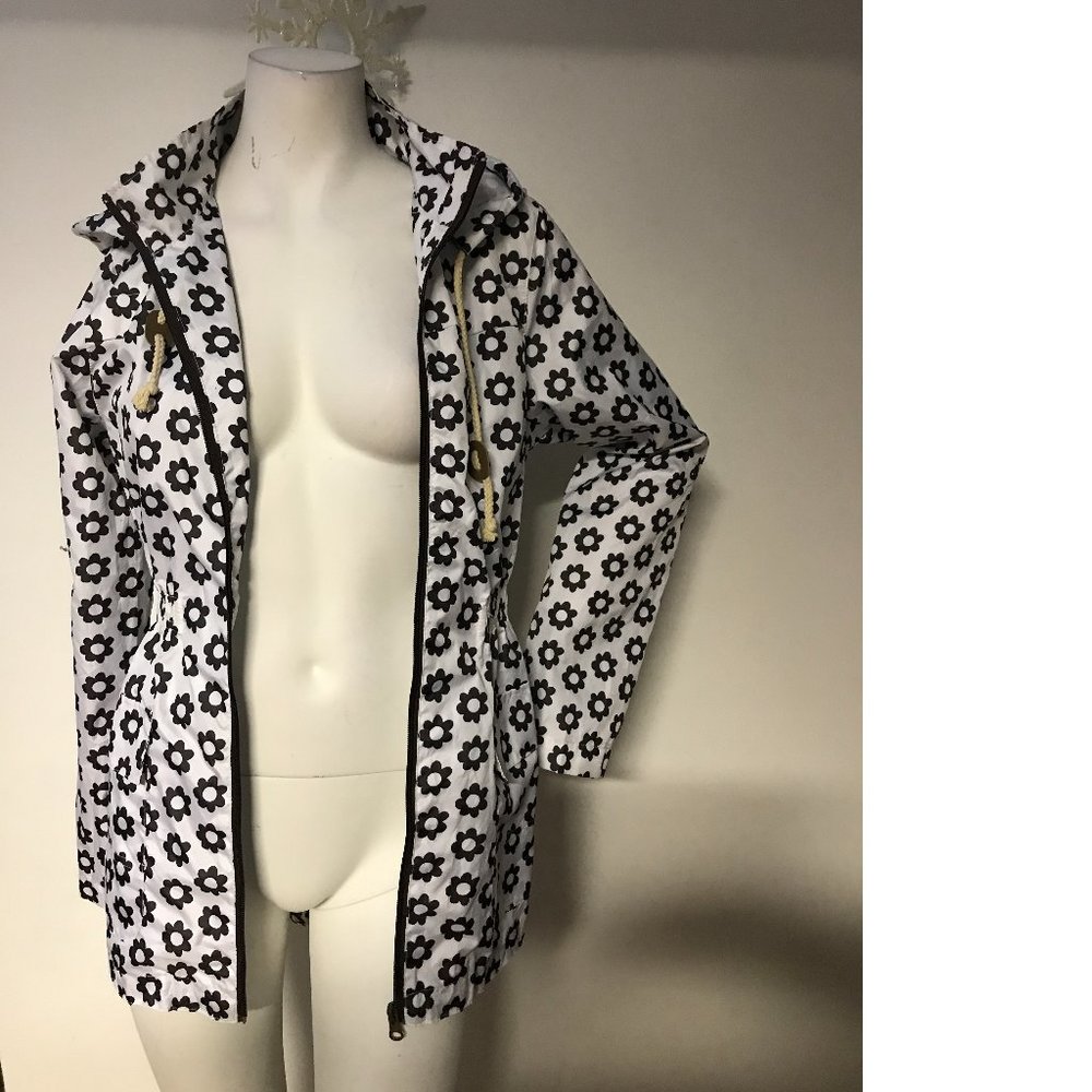 Rock & Revolution White Black Floral Flowers Hooded Windbreaker Jacket Coat Rain